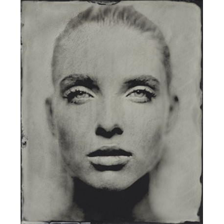 Tableau  Gazing still