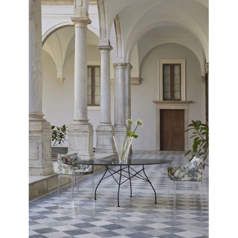 Table Glossy