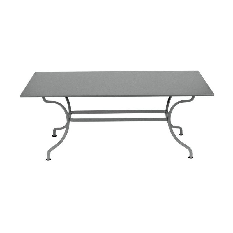 Table rectangulaire Romane