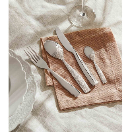 Service à couverts Dressed